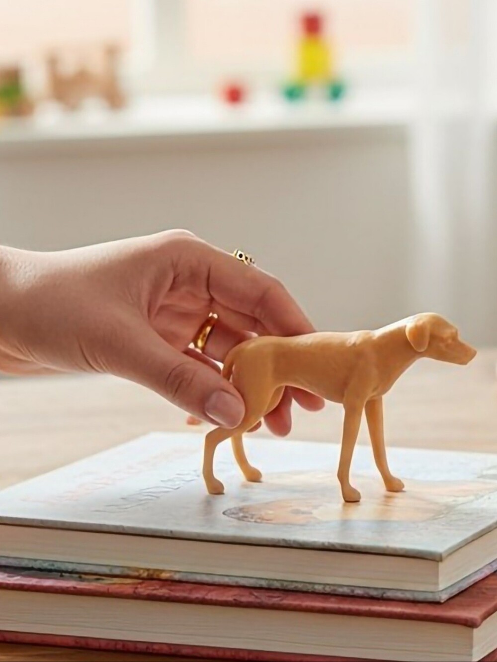 2" Mini Labrador Replica Mono-toned Solid Tan Hunting Dog PVC Pocket Figure Toy.